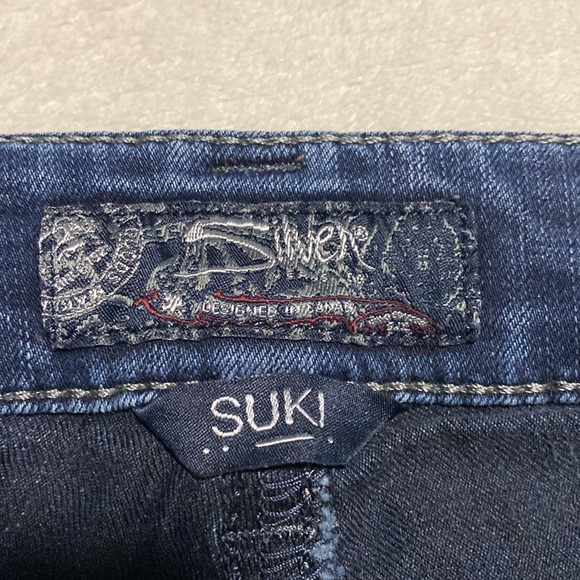 Silver Jeans. Suki mid rise. Super stretch. W30/L31. - Picture 2 of 7
